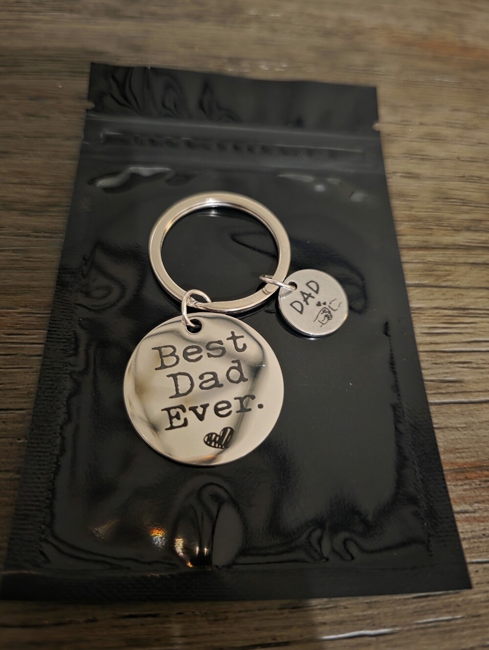 Best Dad Ever Stainless Steel Keychain - Silver